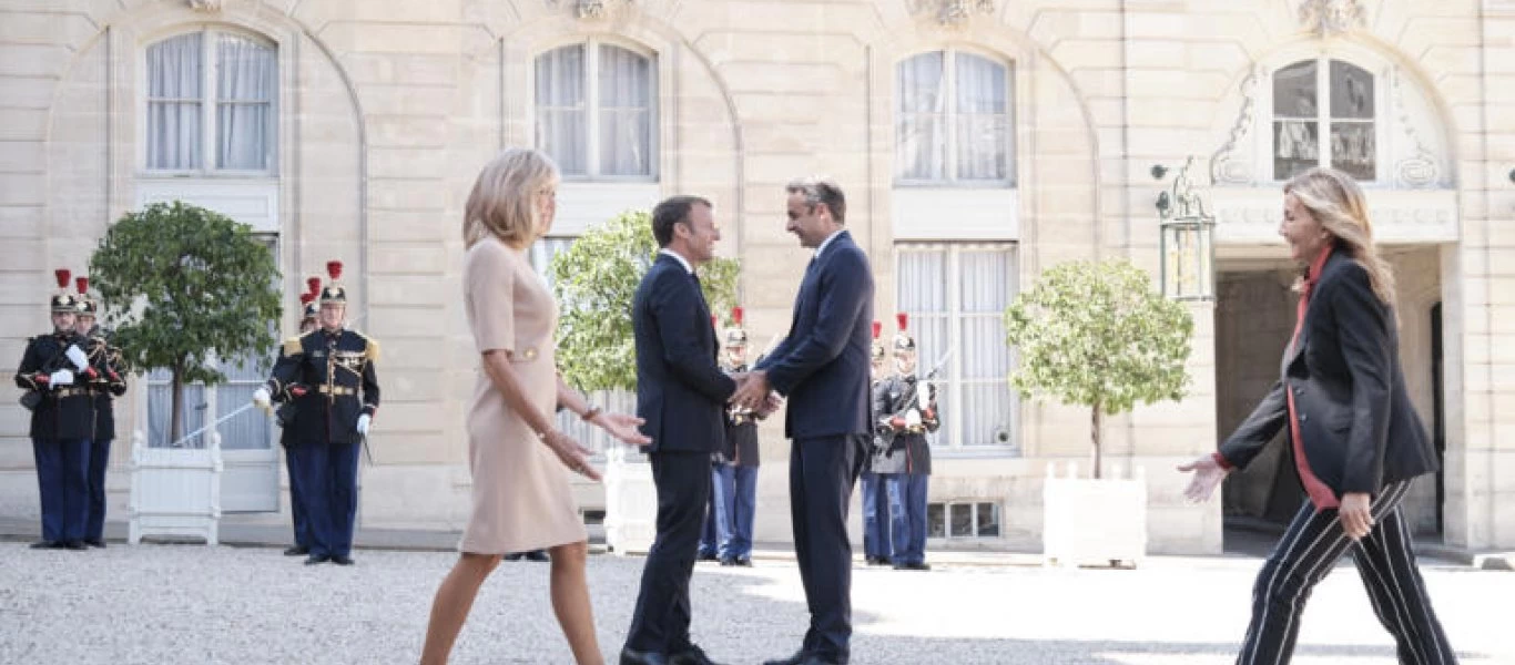 Φιλικό το κλίμα μεταξύ Μαρέβας- Μπριζίτ - Εντυπωσιακές και οι δύο κυρίες (φωτο)